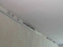 Жалоба-отзыв: Фирма "Сан-Ремо" - Повреждение проводки при установке натяжного потолка