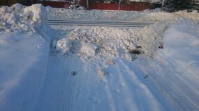Жалоба-отзыв: Снегобурщики - Закапывают проезд при уборке снега